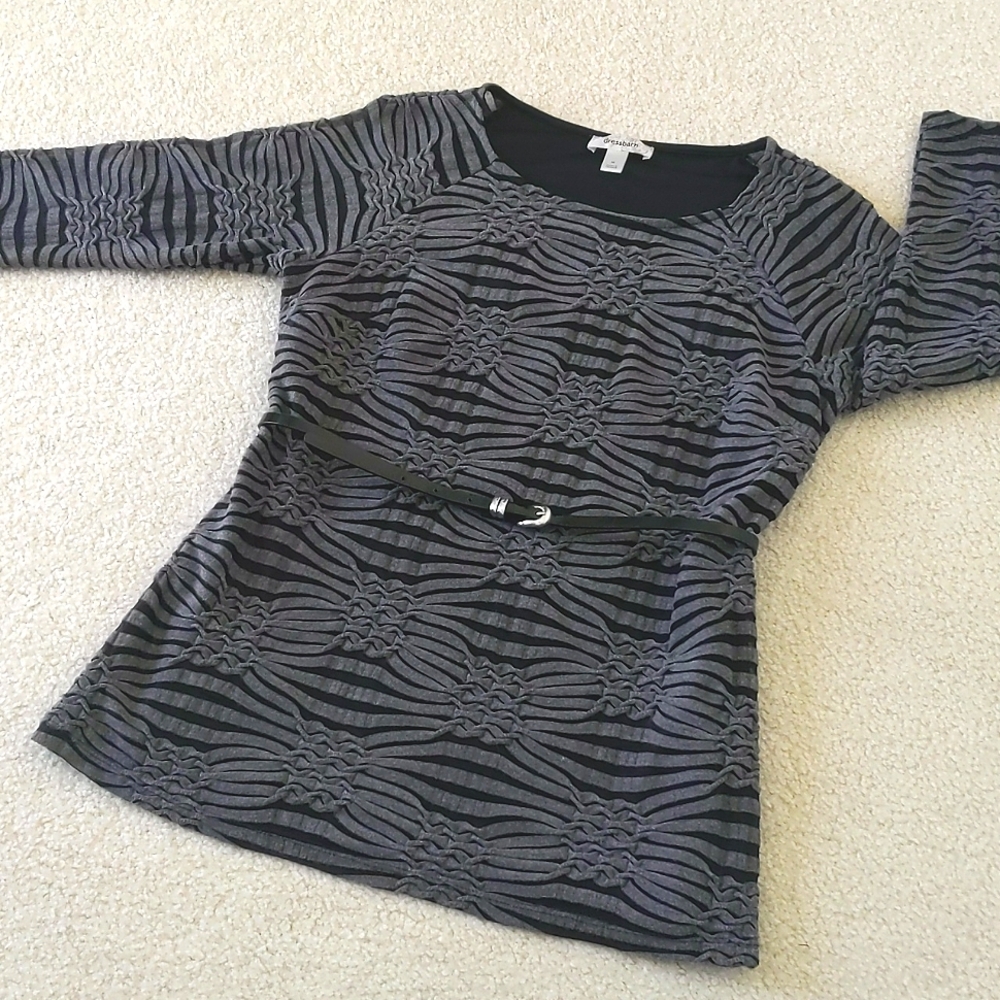 Dress Barn grey and black top